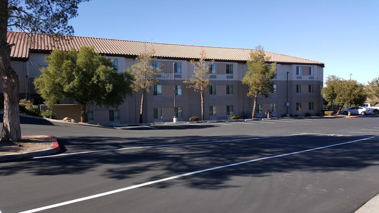 Hotel Baymont By Wyndham Barstow Historic Route 66 Exteriér fotografie